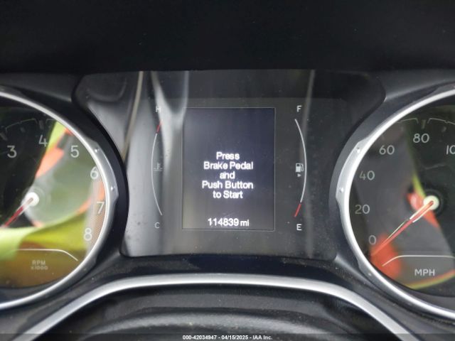 3C4NJCBB7KT617761 Jeep Compass Altitude Fwd