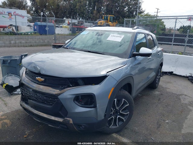 Chevrolet l3t 2023 KL79MVSL0PB158205 Image 2