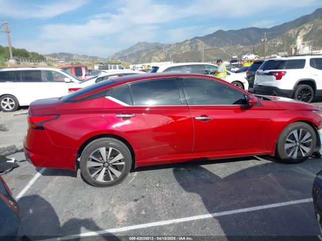 1N4BL4DW6KN307819 Nissan Altima 2.5 Sv