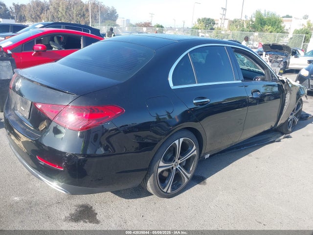 W1KAF4GB1NR055504 Mercedes-Benz m264