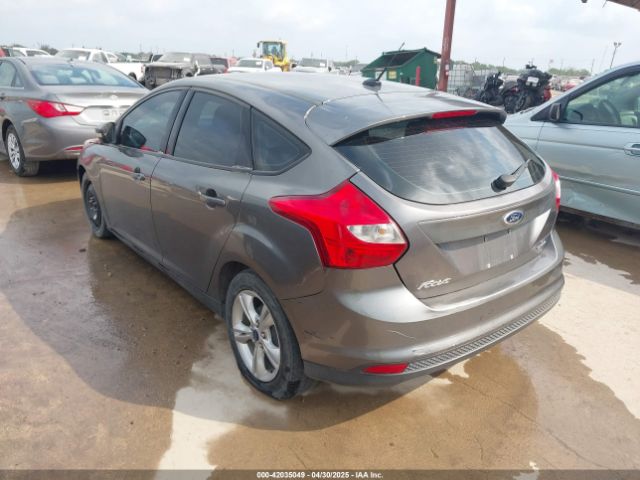 1FADP3K2XEL323626 Ford FOCUS SE