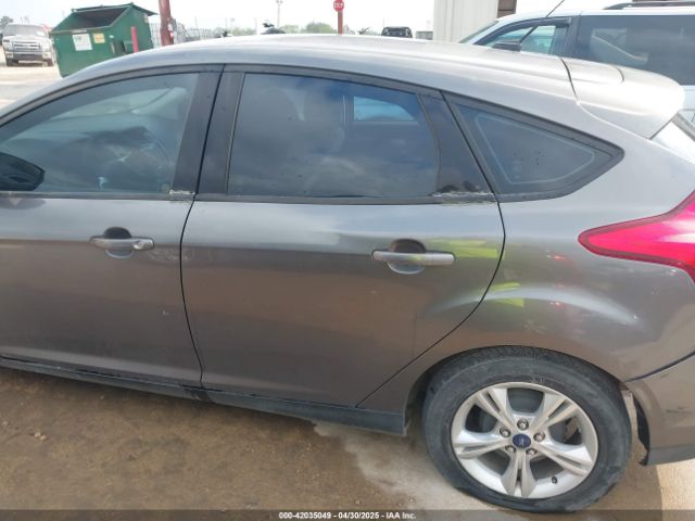 1FADP3K2XEL323626 Ford FOCUS SE