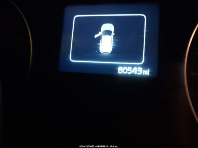 KNDPM3ACXJ7452852 KIA Sportage Lx
