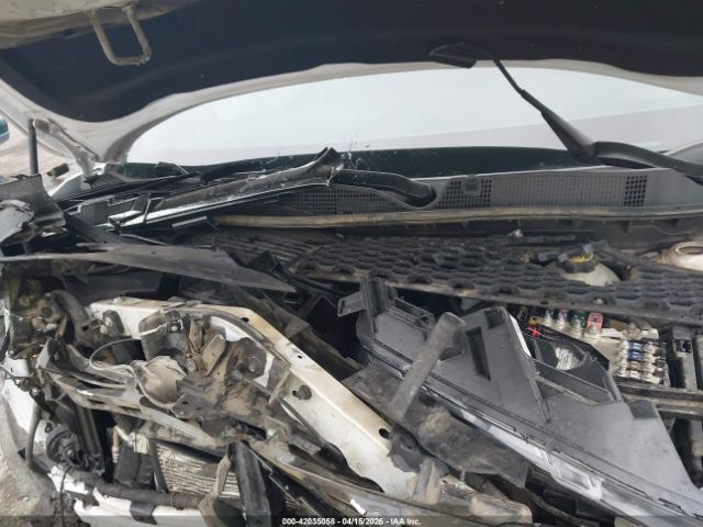 3GNKBERS8KS647477 Chevrolet lgx