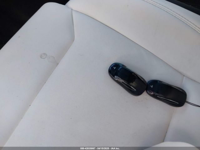 5YJXCDE23HF077126 Tesla Model X 100d/75d/90d