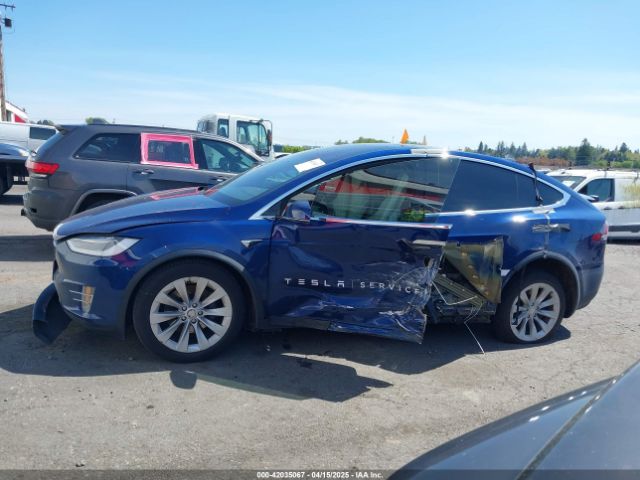 5YJXCDE23HF077126 Tesla Model X 100d/75d/90d
