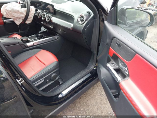 2022 MERCEDES-BENZ GLB 250 W1N4M4HB7NW184451 Photo 4