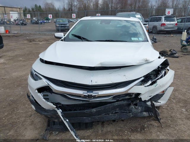 1G1ZD5ST6MF052843 Chevrolet Malibu Fwd Lt