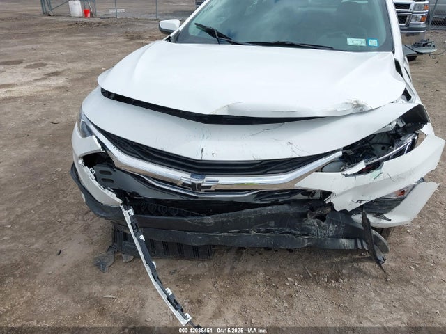 1G1ZD5ST6MF052843 Chevrolet Malibu Fwd Lt