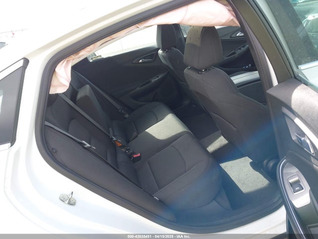 1G1ZD5ST6MF052843 Chevrolet Malibu Fwd Lt
