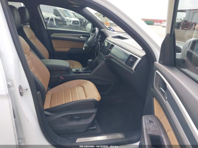 2023 VOLKSWAGEN ATLAS CROSS SPORT 1V2FE2CA9PC213967 Photo 4