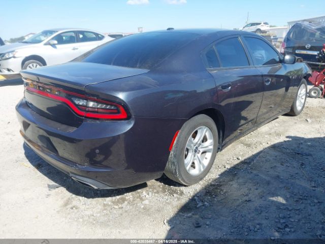 2C3CDXBGXKH653295 Dodge Charger Sxt Rwd