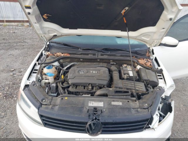 3VWD17AJ5EM276707 Volkswagen 2014