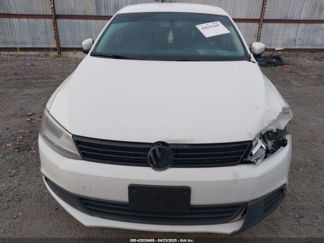 3VWD17AJ5EM276707 Volkswagen 2014