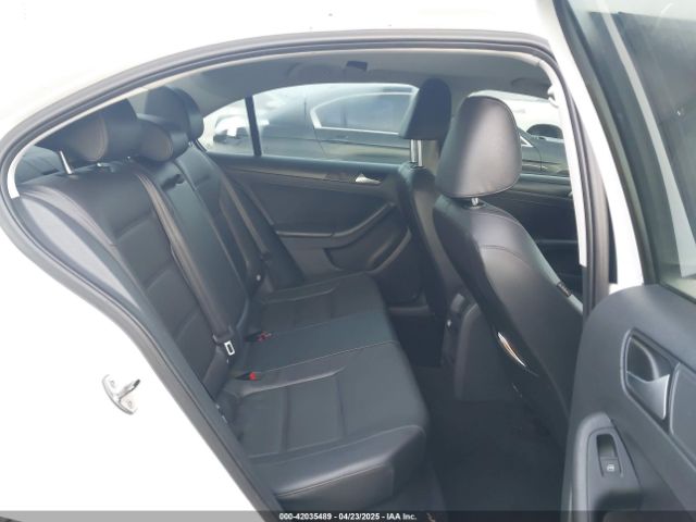 3VWD17AJ5EM276707 Volkswagen 2014