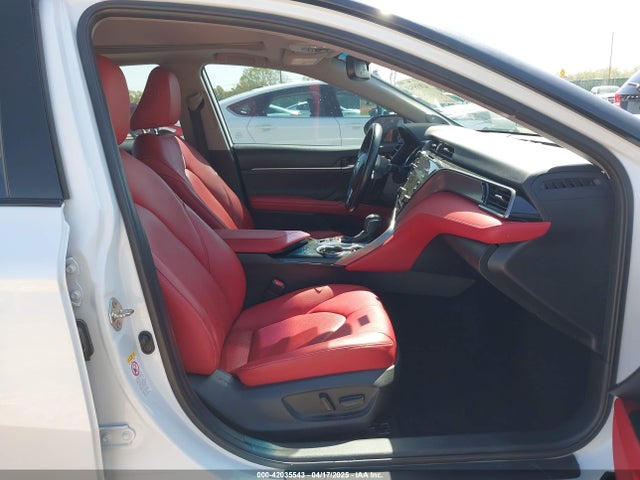 4T1B61HK9KU181206 Toyota CAMRY XSE