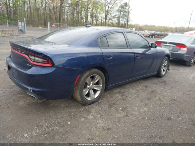 2C3CDXHG5FH878642 Dodge Charger Sxt
