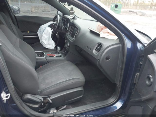 2C3CDXHG5FH878642 Dodge Charger Sxt