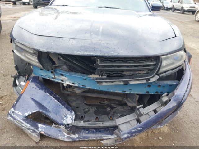 2C3CDXHG5FH878642 Dodge Charger Sxt