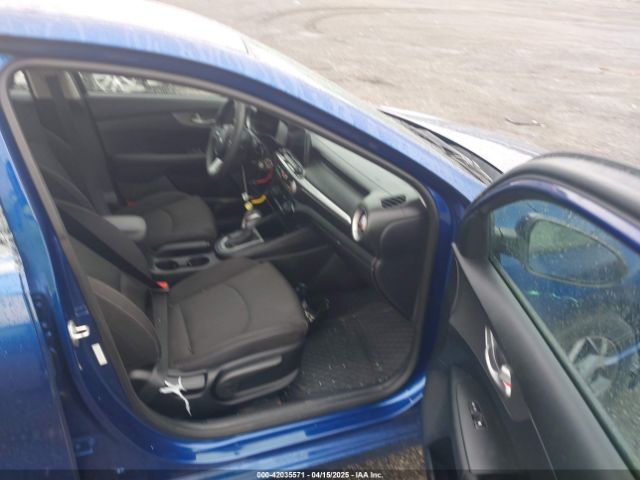 3KPF24AD6KE041448 KIA Forte Lxs
