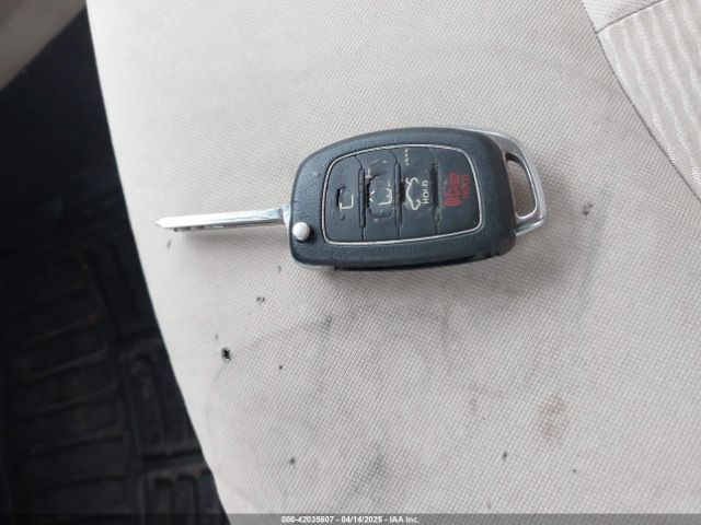 5NPE24AF8FH108355 Hyundai SONATA SE