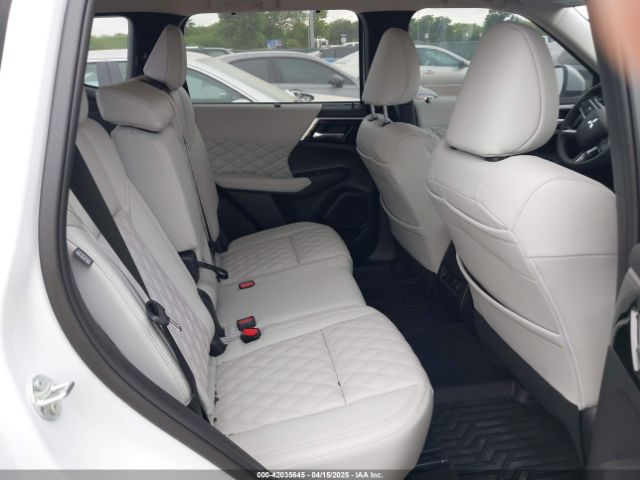 JA4J3WA88RZ057293 Mitsubishi Outlander