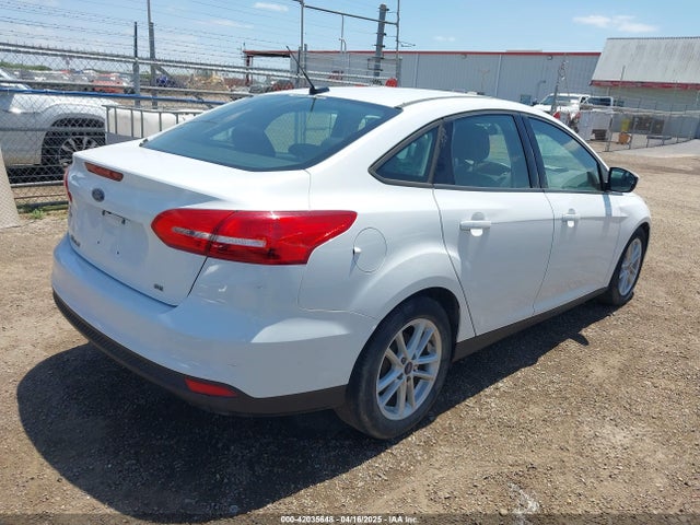 1FADP3F24JL279756 Ford FOCUS SE