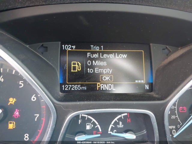 1FADP3F24JL279756 Ford FOCUS SE