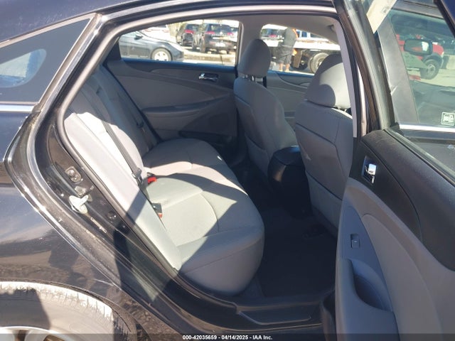 5NPEB4AC9EH892808 Hyundai SONATA GLS