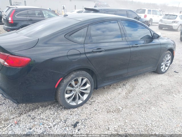 Chrysler 200 S 2015 1C3CCCBB4FN746827 Image 4