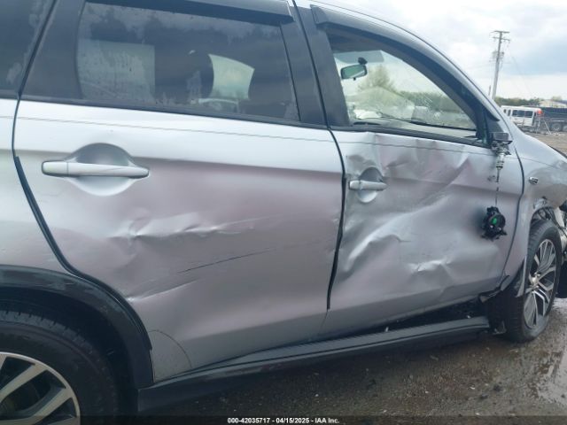 2017 MITSUBISHI OUTLANDER SPORT JA4AR3AU8HZ023640 Photo 5