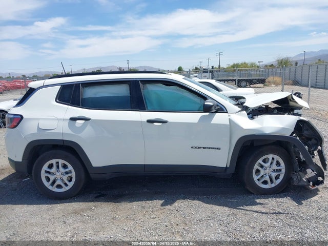 3C4NJCAB6MT532267 Jeep Compass Sport Fwd
