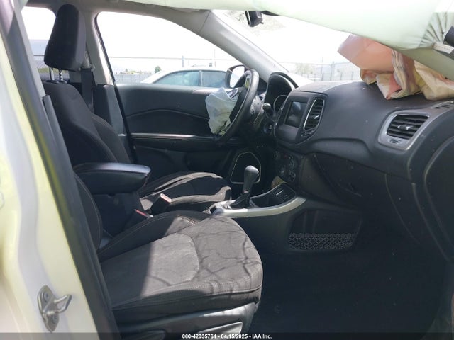 3C4NJCAB6MT532267 Jeep Compass Sport Fwd