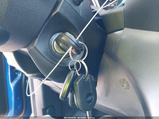 1FMCU0GD2HUD75382 Ford ESCAPE SE
