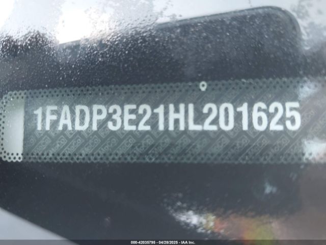 1FADP3E21HL201625 Ford FOCUS S