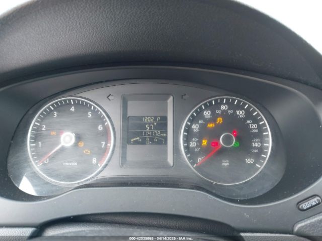 3VWD17AJ7EM246947 Volkswagen Jetta 1.8t Se