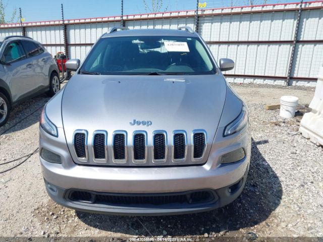 1C4PJLCB7HW661141 Jeep Cherokee Latitude Fwd