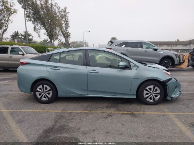JTDKARFU7H3052594 Toyota Prius Three