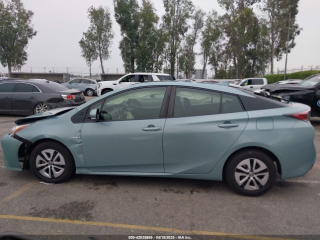 JTDKARFU7H3052594 Toyota Prius Three