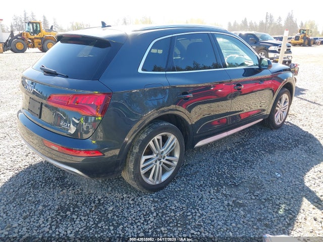 WA1BNAFY9J2125799 Audi Q5 2.0t Premium/2.0t Tech Premium