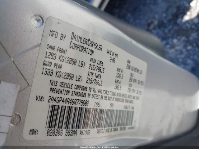 2006 CHRYSLER TOWN & COUNTRY 2A4GP44R46R779602 Photo 8