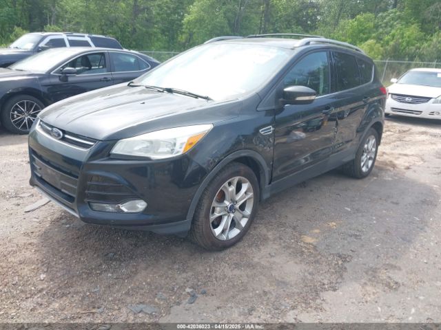 1FMCU0JX1EUD71953 Ford Escape Titanium