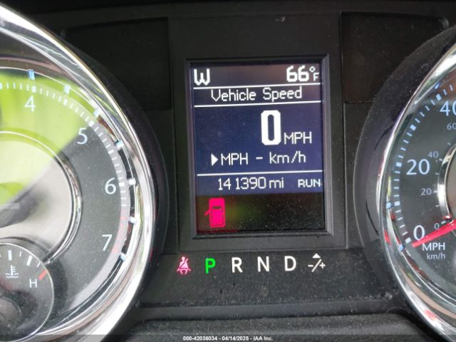 2C4RC1CG9FR573863 Chrysler Town & Country Touring-l