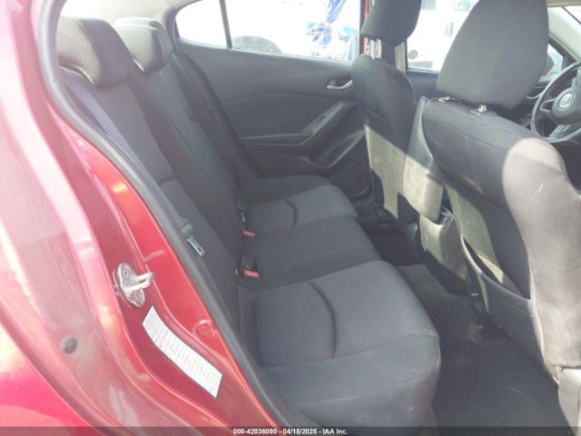 3MZBM1U73FM156613 Mazda Mazda3 I Sport