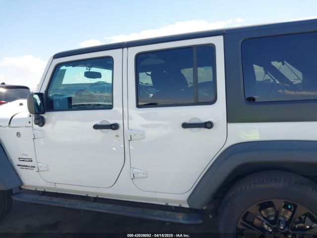 1C4BJWDG6HL711082 Jeep Wrangler Unlimited Sport 4x4