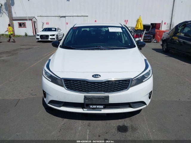 3KPFK4A79HE156869 KIA FORTE LX