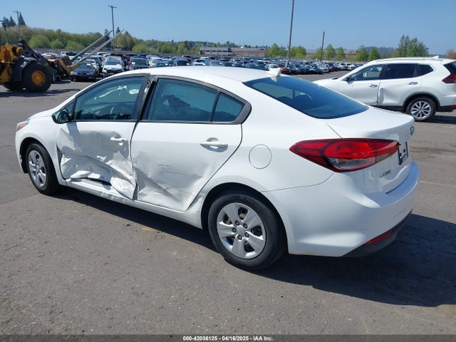 3KPFK4A79HE156869 KIA FORTE LX