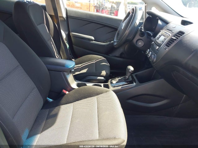 3KPFK4A79HE156869 KIA FORTE LX