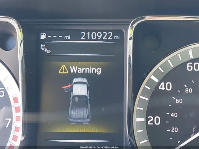 1N6AA1E60HN564957 Nissan TITAN SV