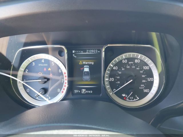 1N6AA1E60HN564957 Nissan TITAN SV